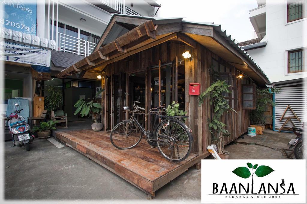 Отель Baanlansa Bed&Bar Чиангмай Экстерьер фото