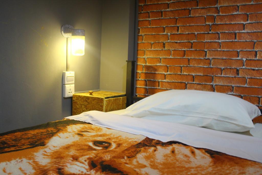 Отель Baanlansa Bed&Bar Чиангмай Экстерьер фото