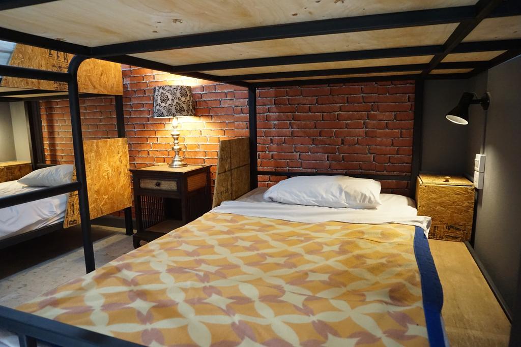 Отель Baanlansa Bed&Bar Чиангмай Экстерьер фото